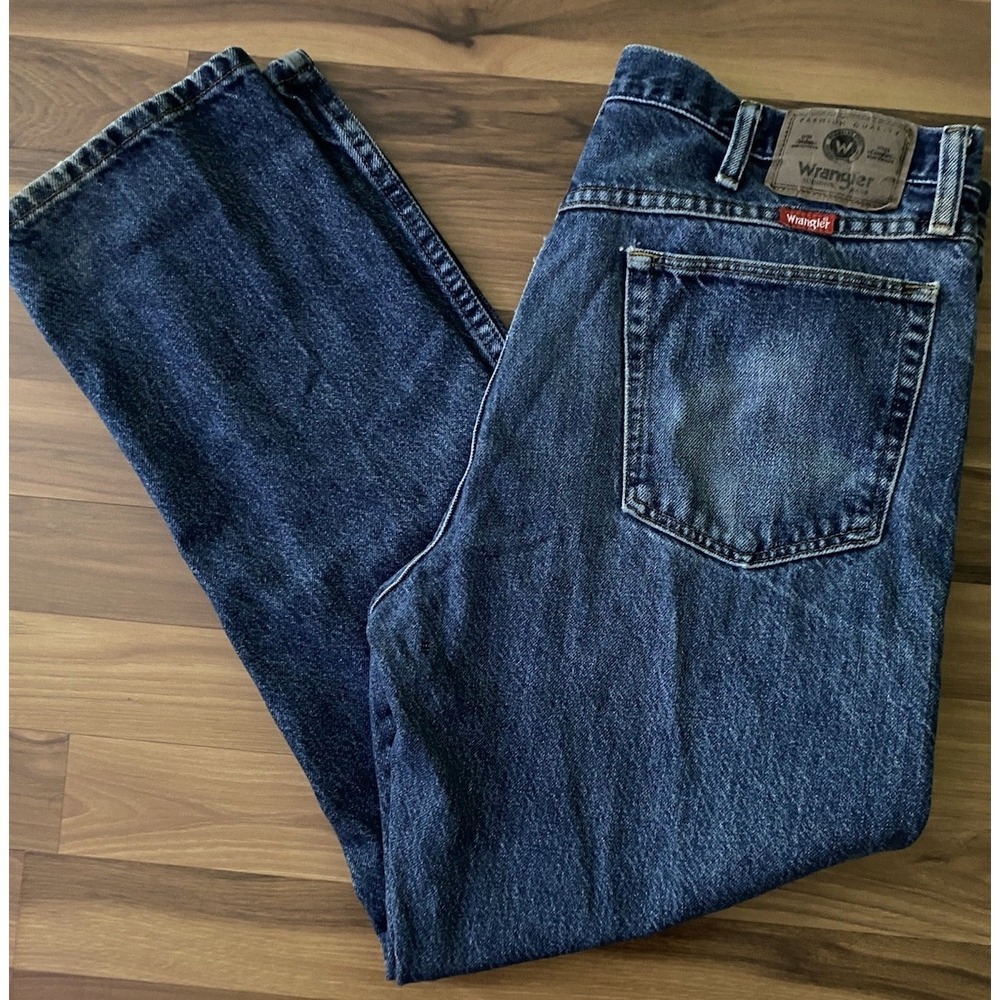 Wrangler Men's Jeans Sz 36 x 29 (Actual 36x29) 96501MR Straight Leg Premium Blue